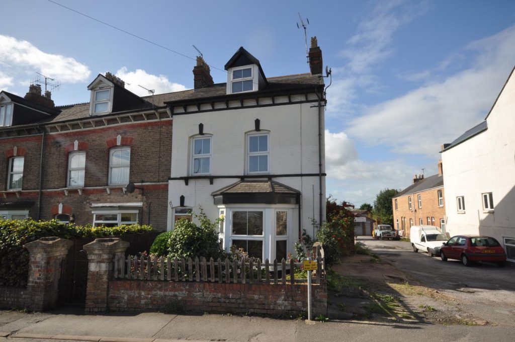 Staplegrove Road