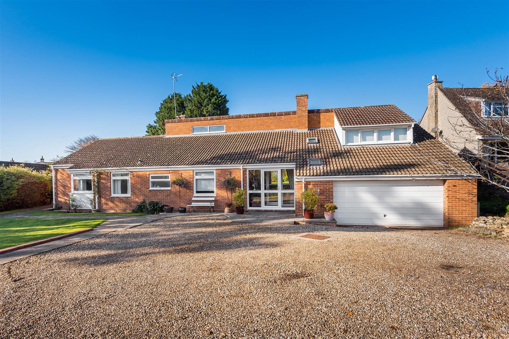 Trull  0.3 Acre