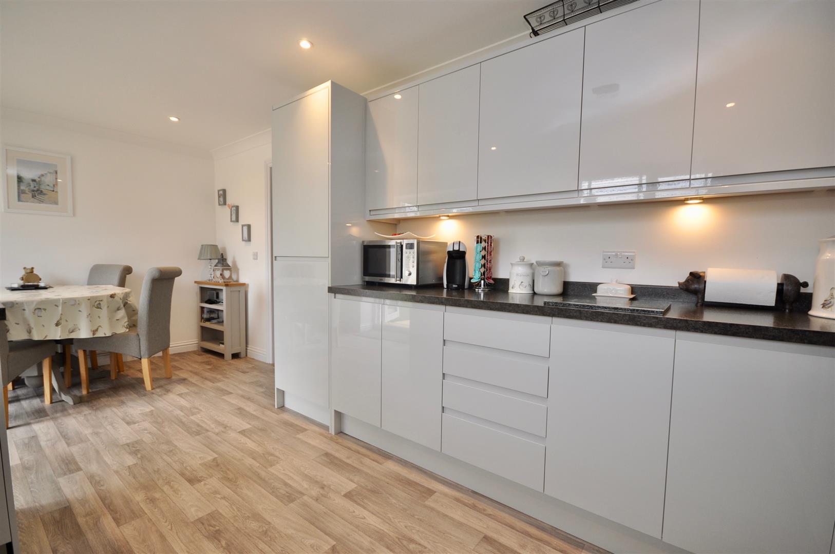 Cabot Court, Off Stanley Close