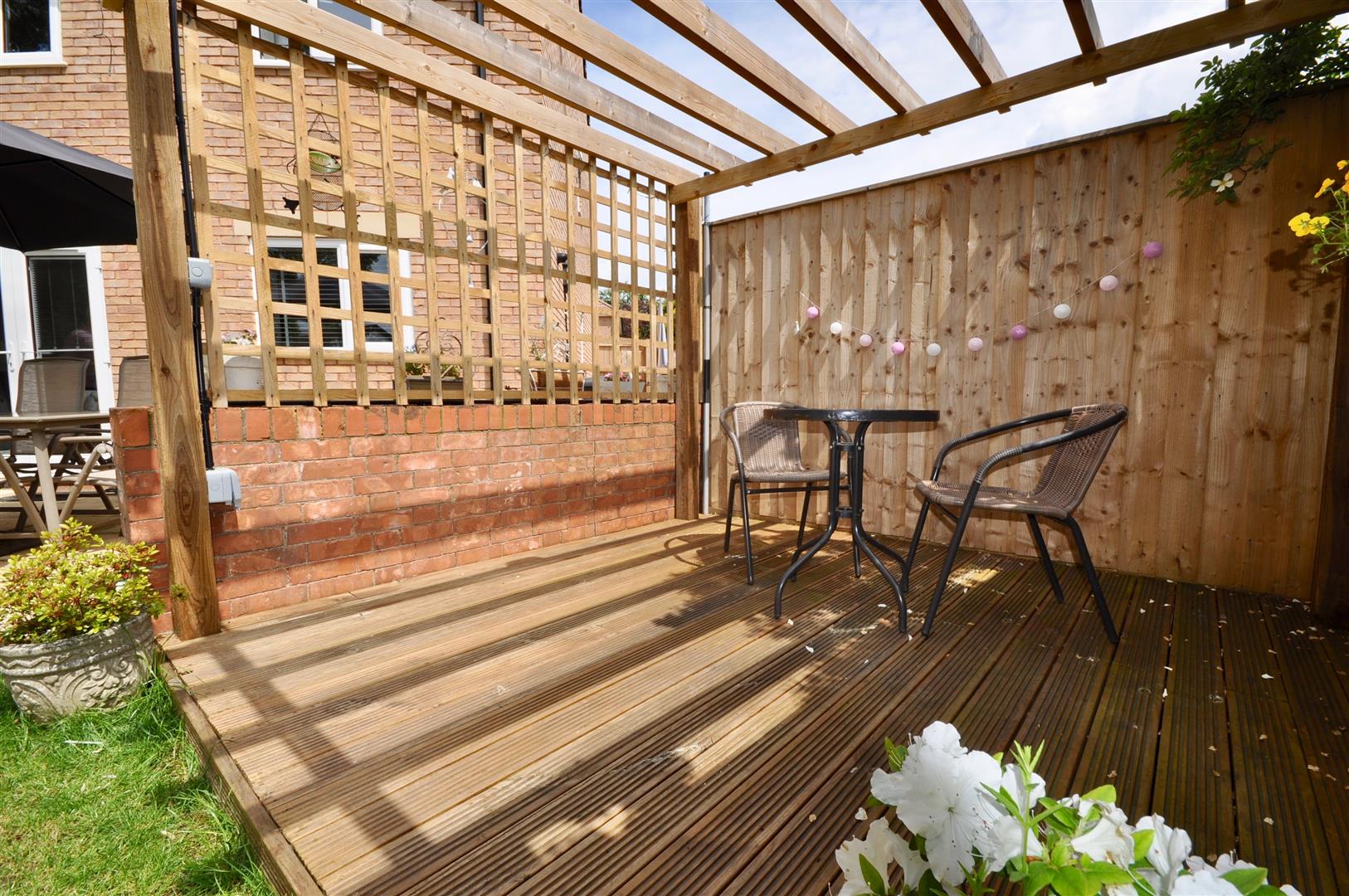 Cabot Court, Off Stanley Close
