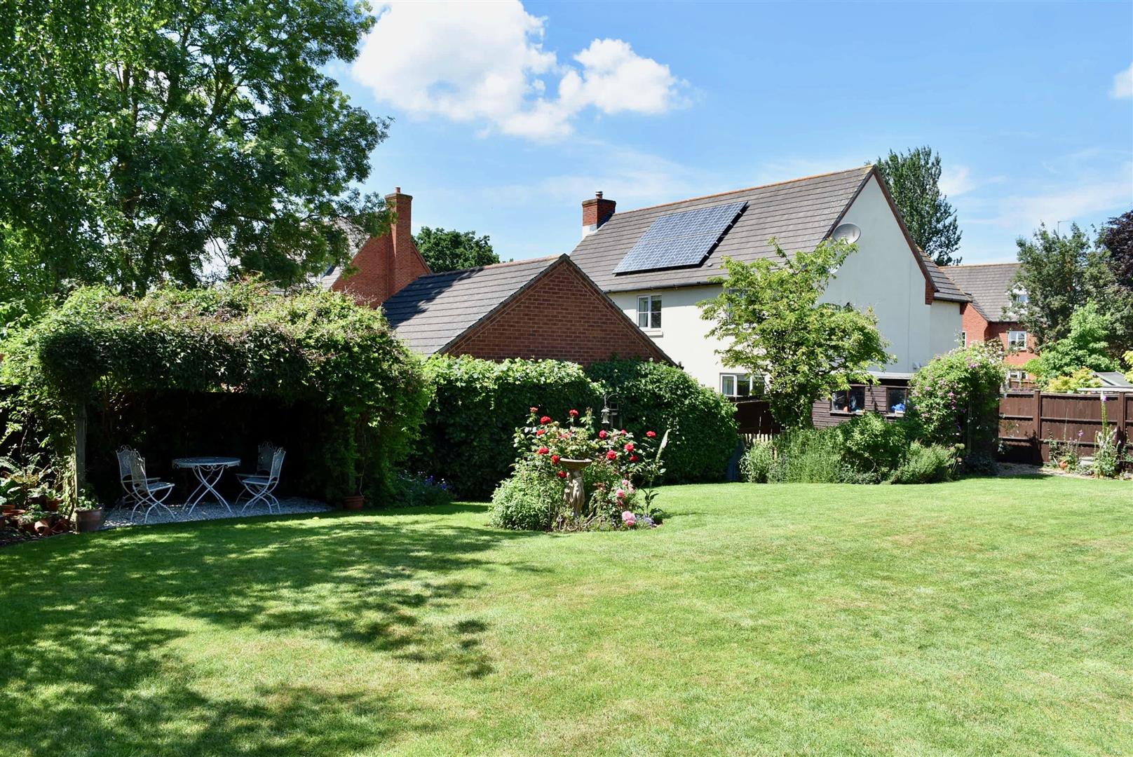 Tudor Park 0.2 Acre