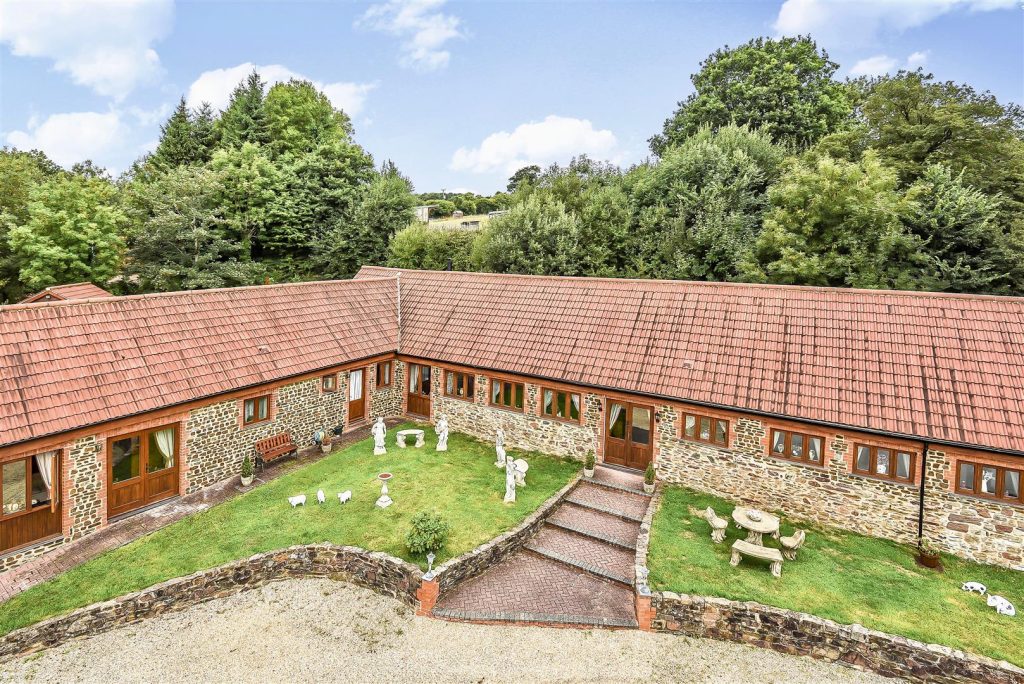 Waterrow  0.3 Acre