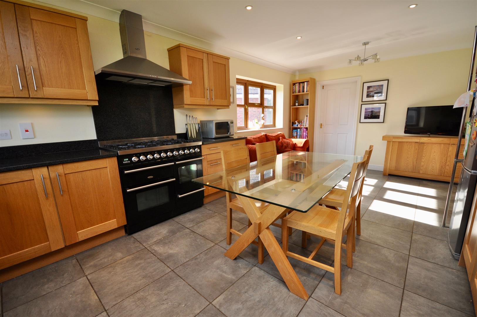 Bradford On Tone 0.25 Acre