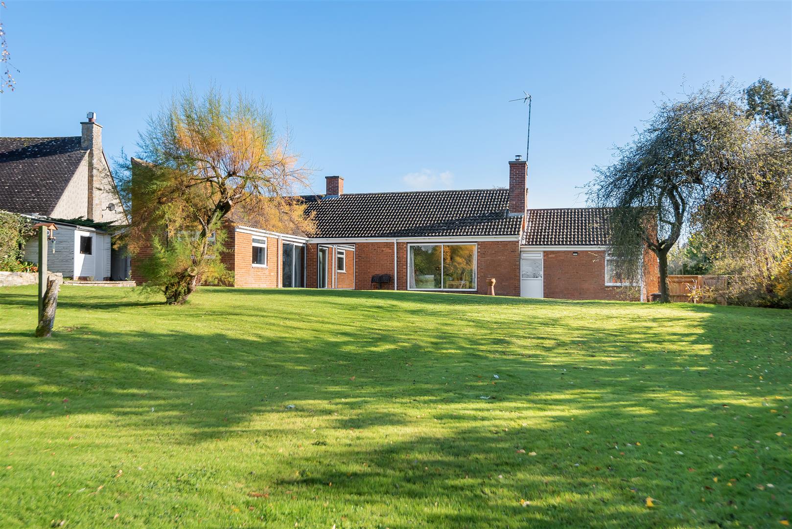 Trull  0.3 Acre