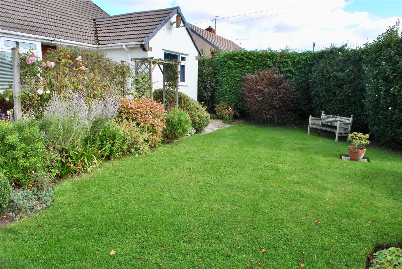 Trull Green Drive, Trull, Taunton