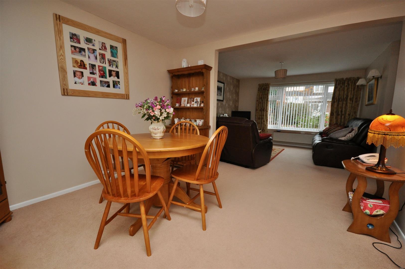 Park Close, Trull
