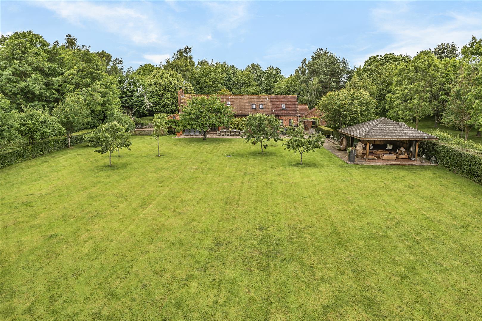 Oake  1.4 Acre