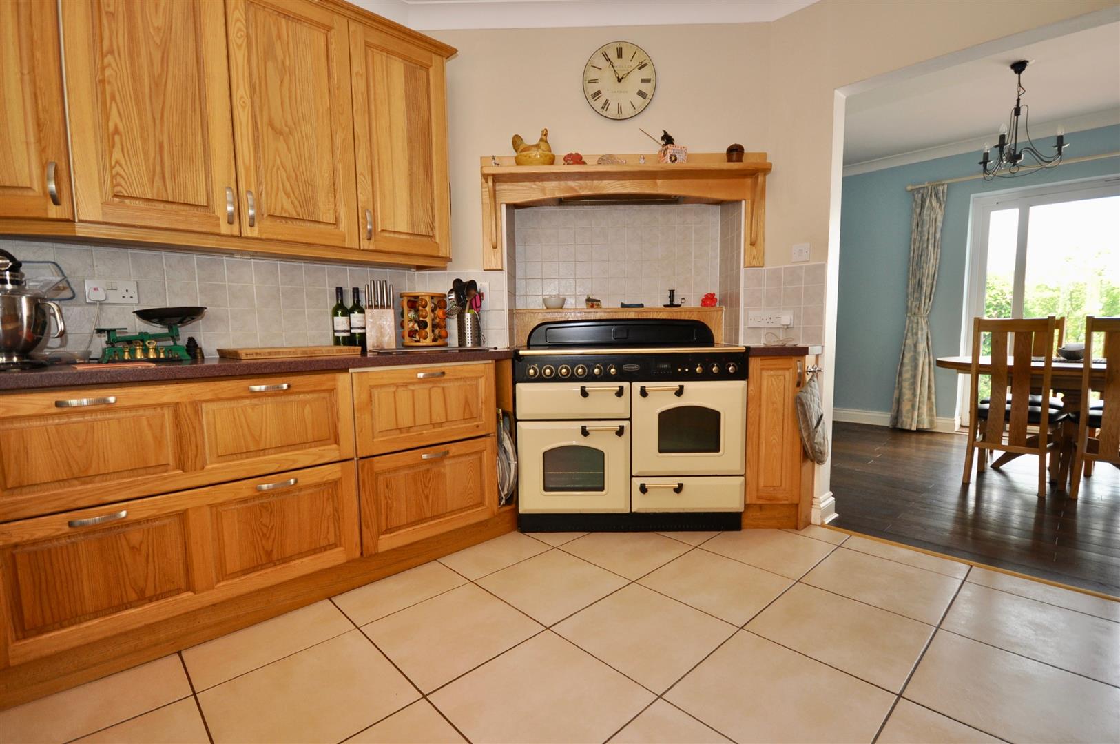 Eastcombe 0.25 Acre