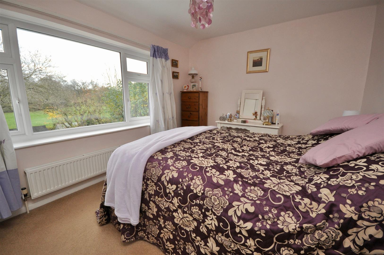 Park Close, Trull