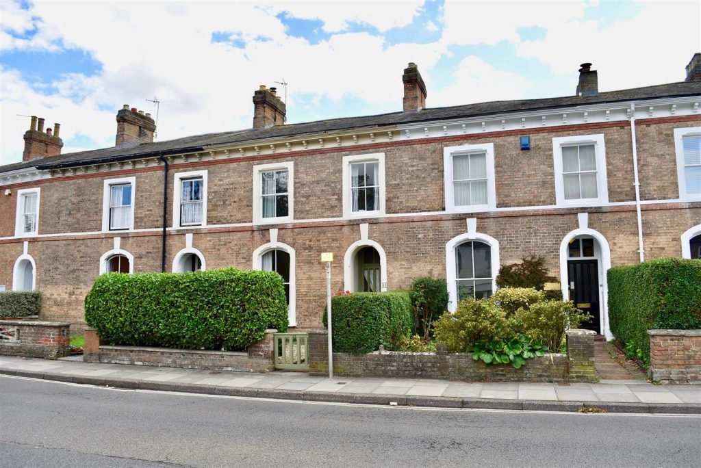 Staplegrove Road