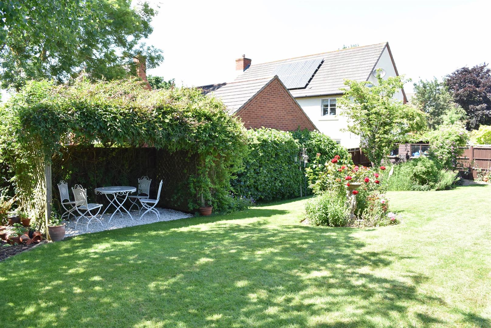 Tudor Park 0.2 Acre
