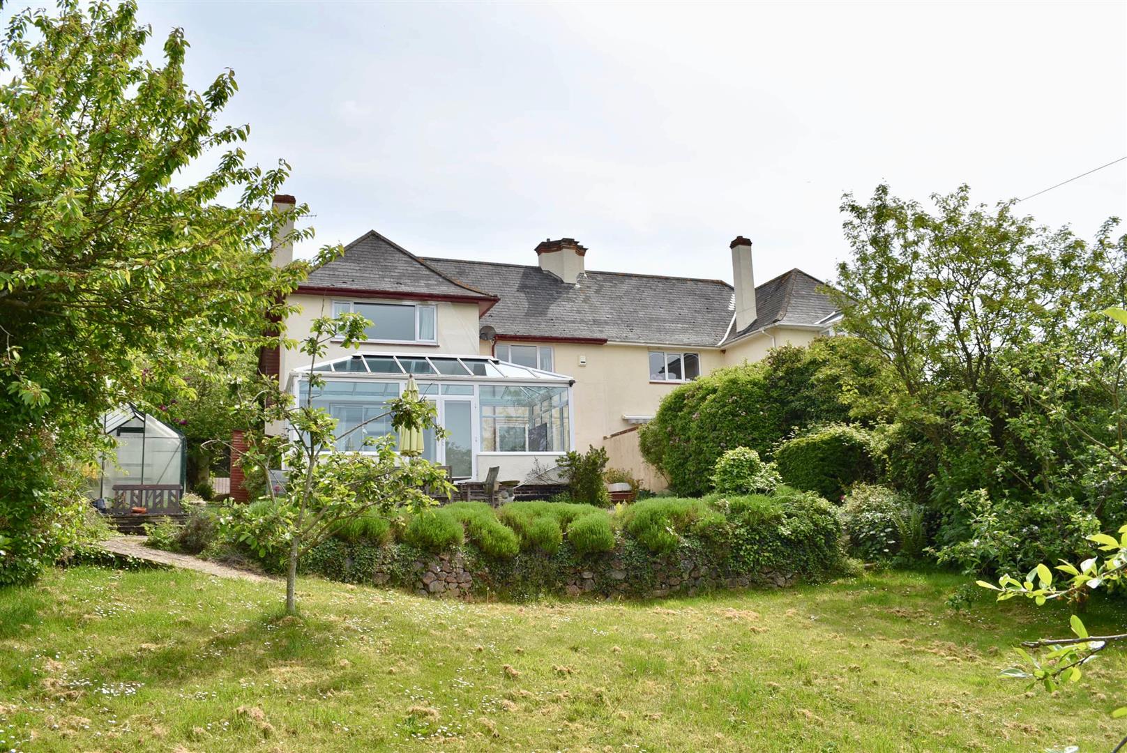 Eastcombe 0.25 Acre