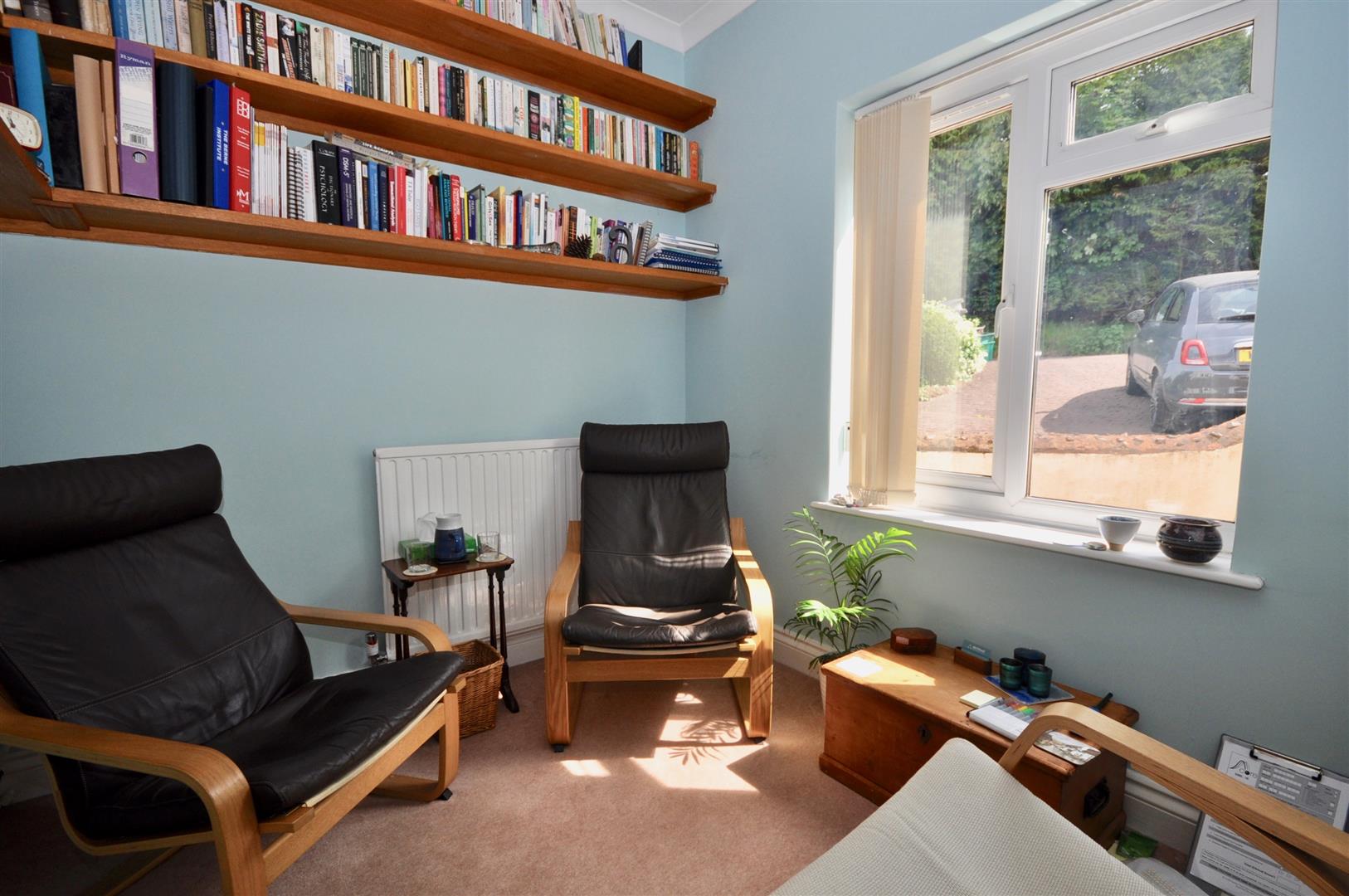 Eastcombe 0.25 Acre