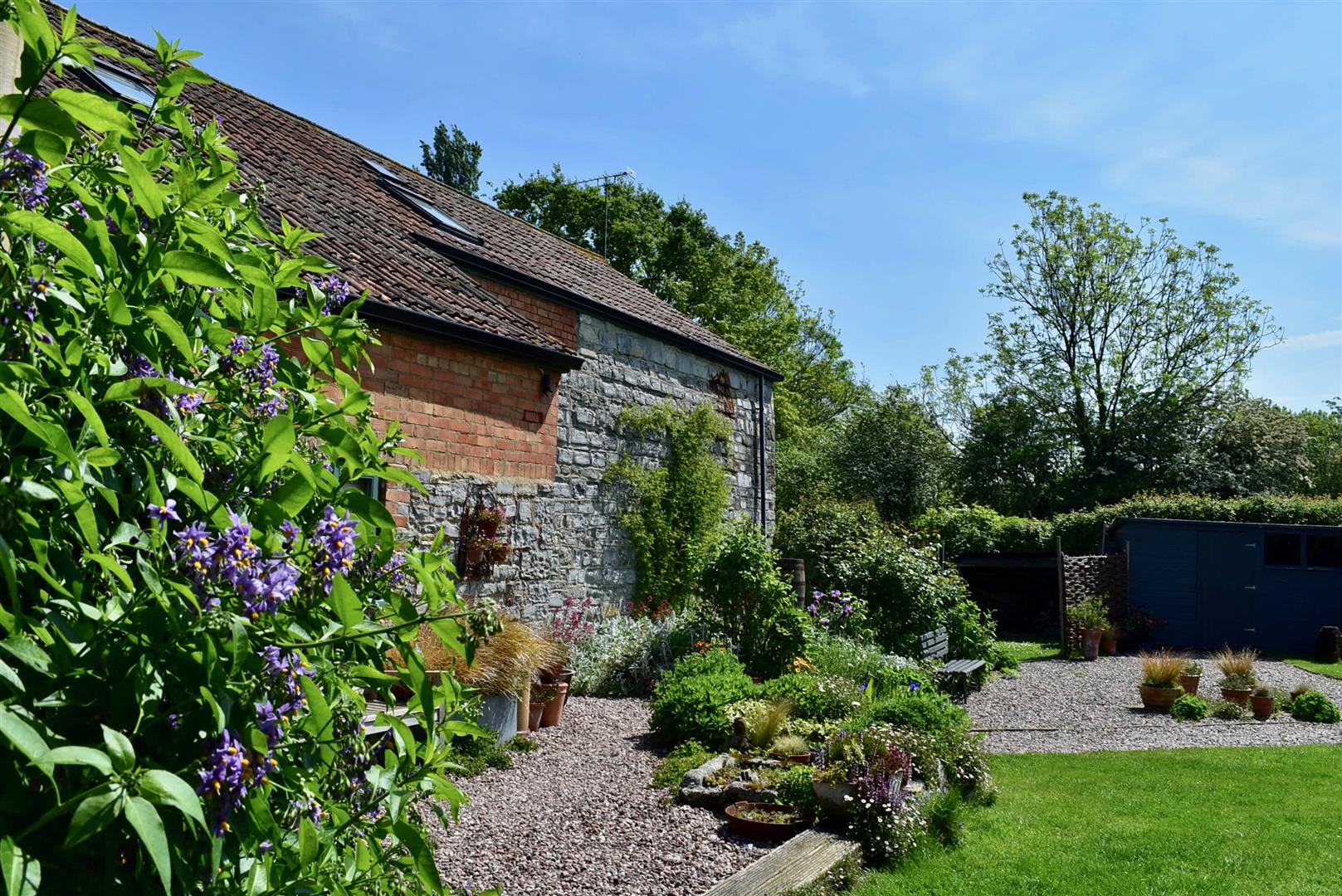 Meare Green  About 0.4 Acre