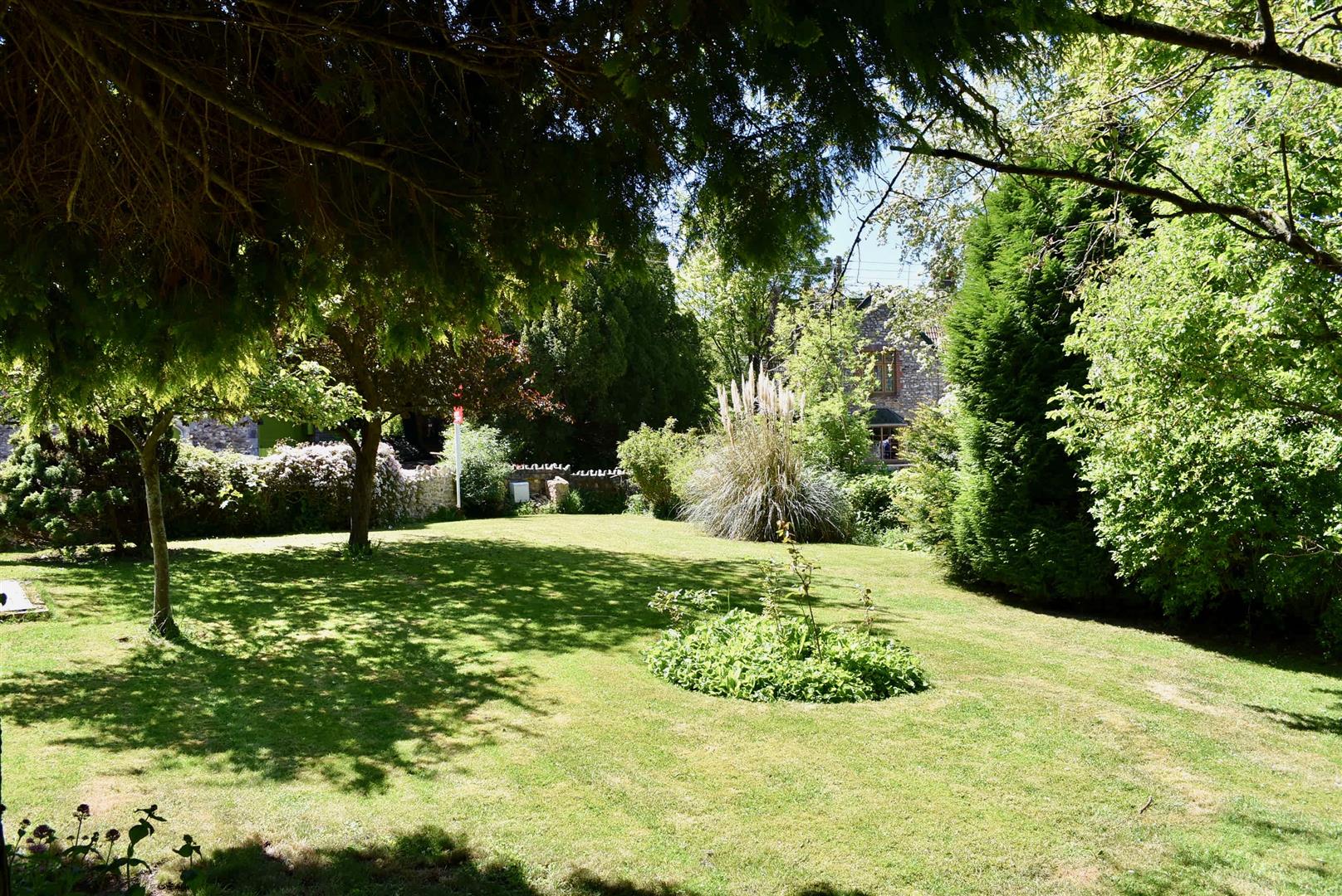 Trull Just under 0.5 Acre