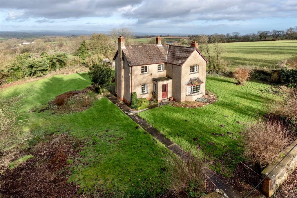 Higher Wrangway  0.5 Acre