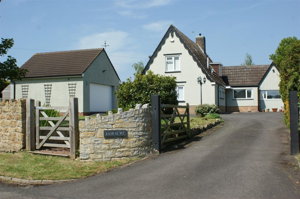 West Hatch  1 Acre