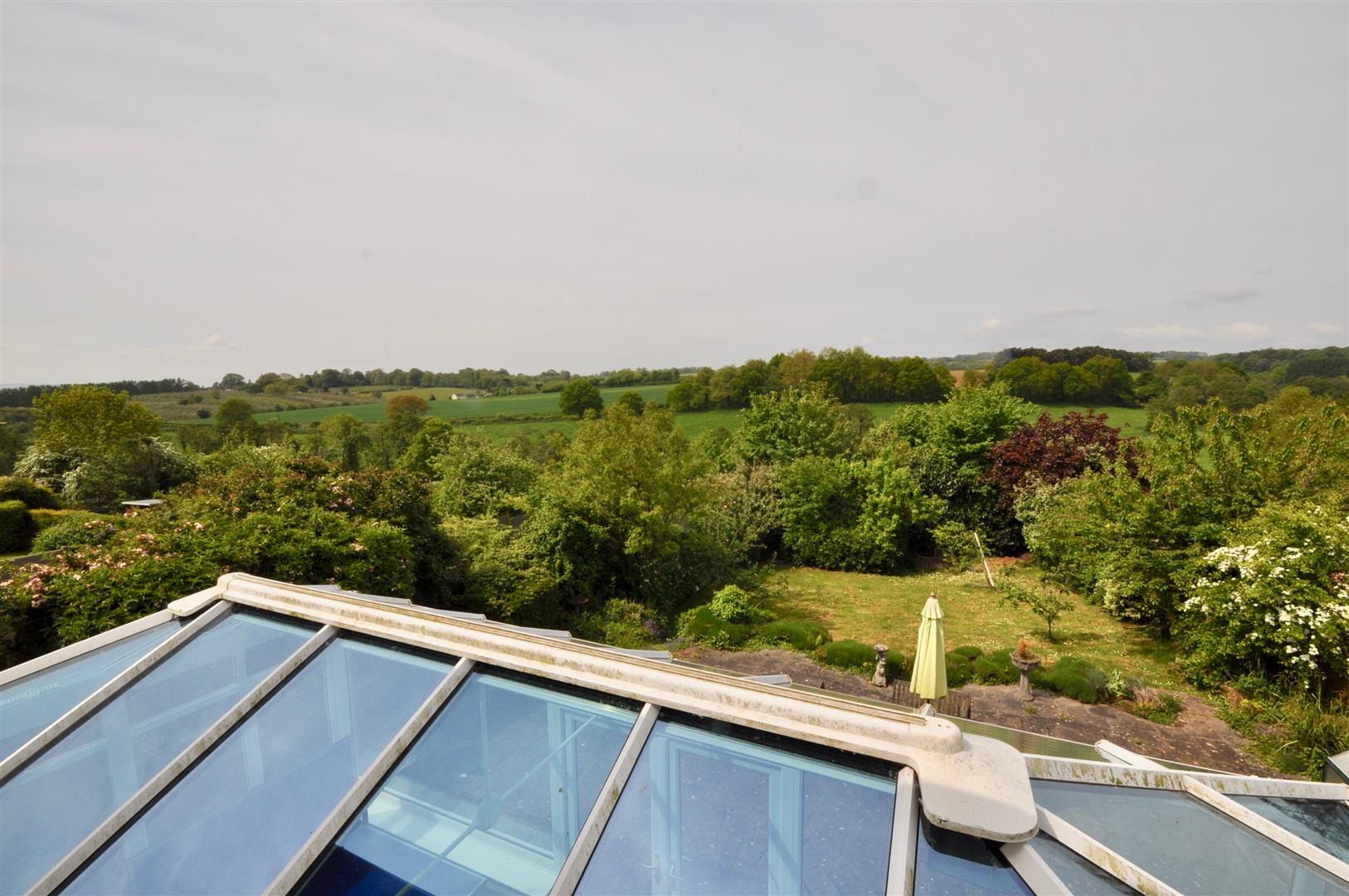Eastcombe 0.25 Acre