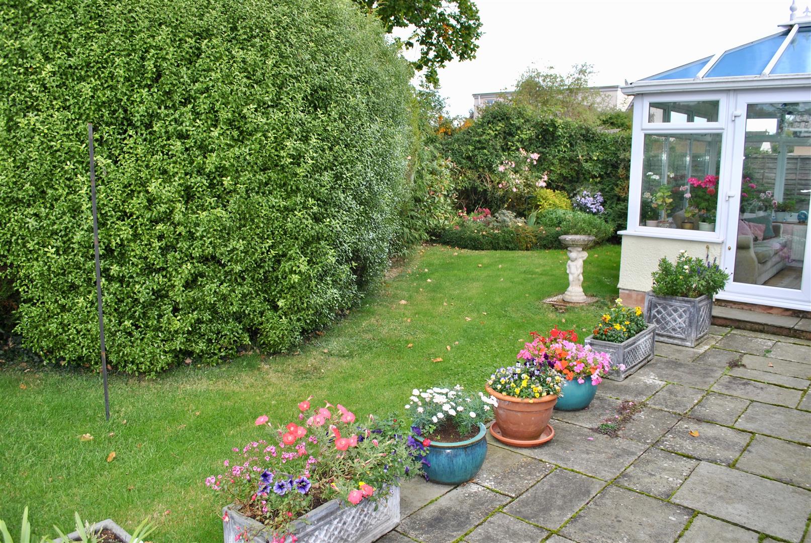 Trull Green Drive, Trull, Taunton