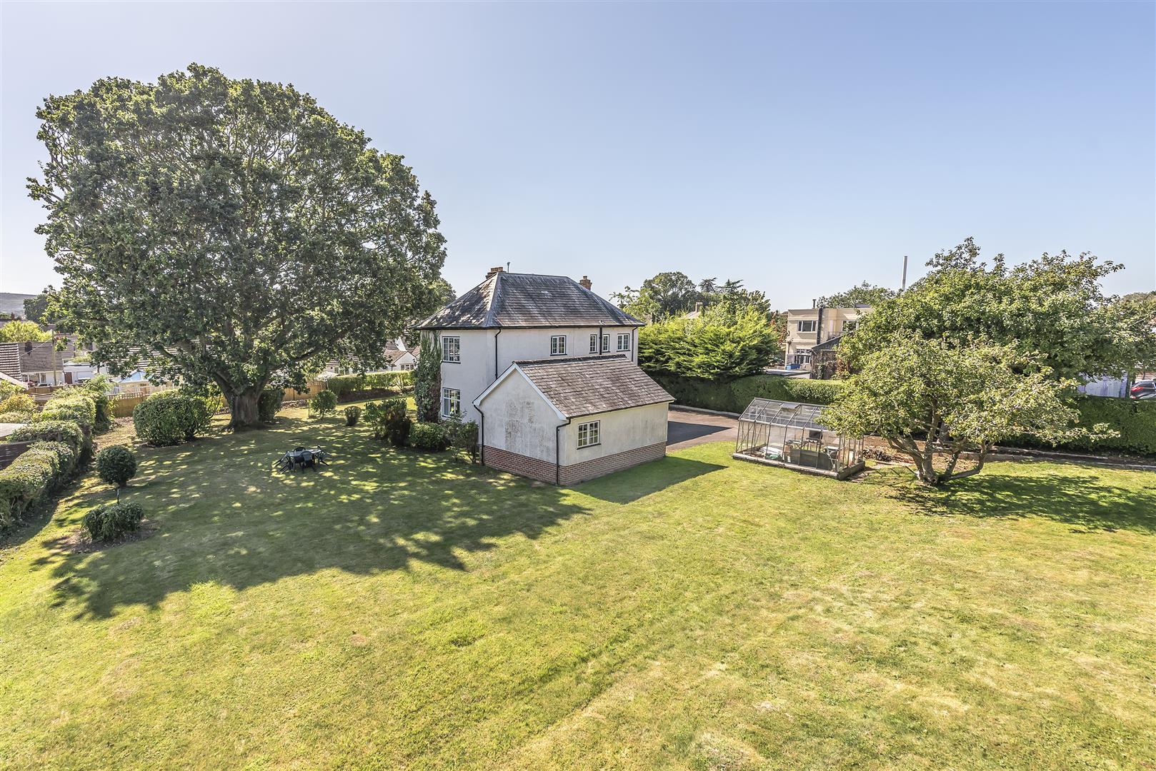 Trull  0.5 Acre
