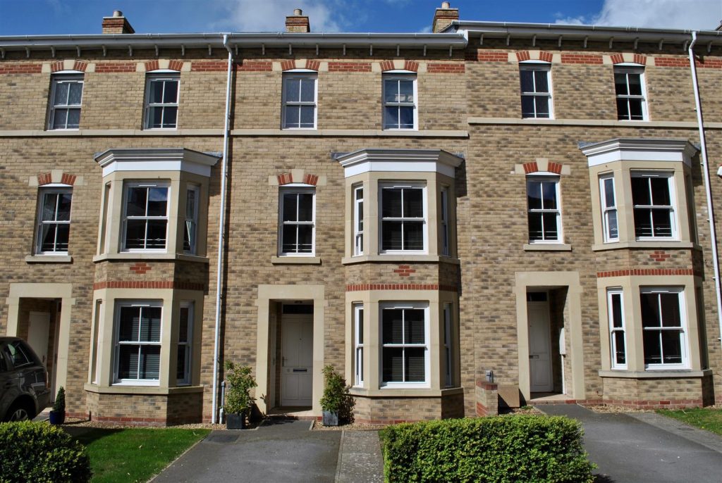 Staplegrove Road