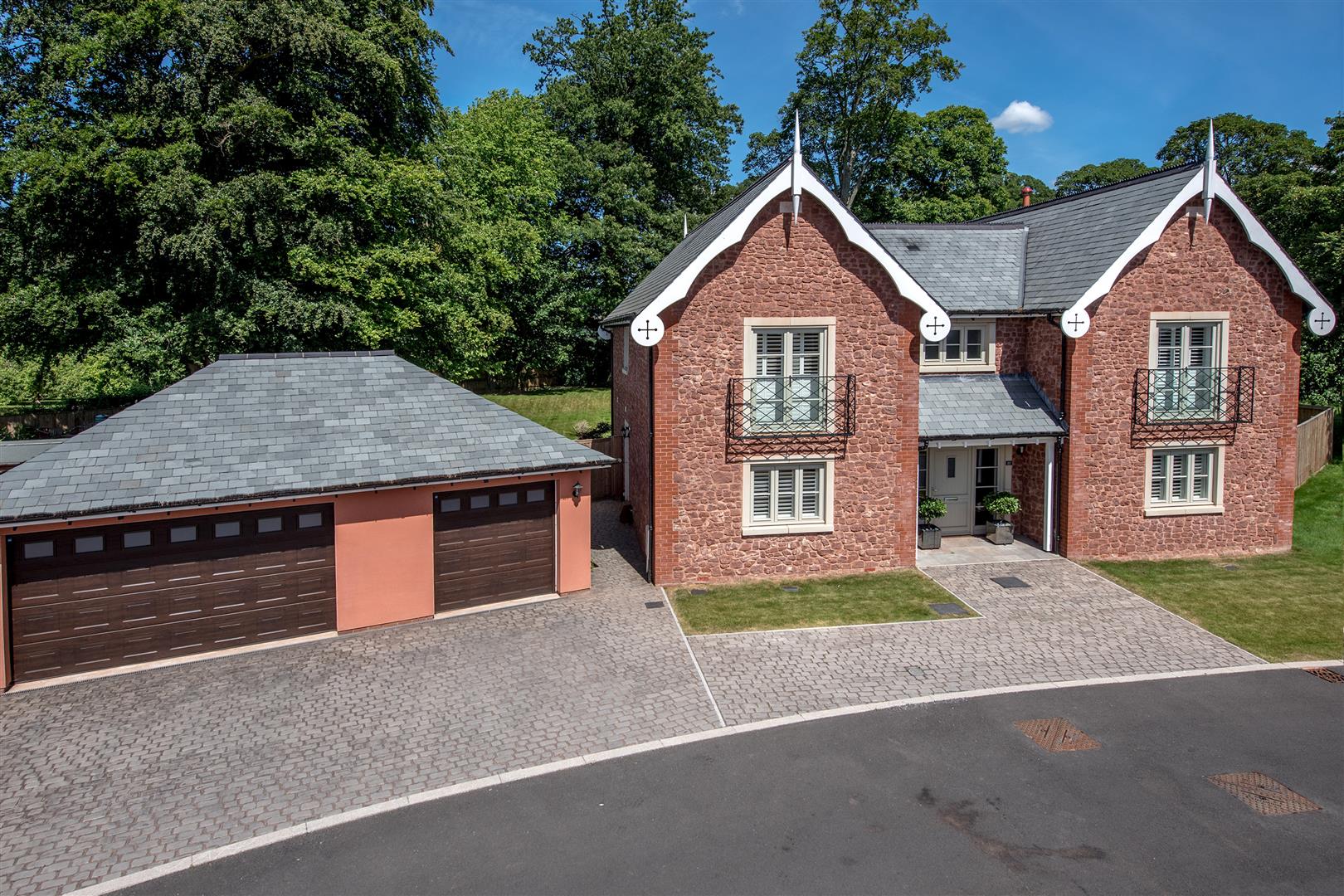 Bishops Lydeard  About 0.5 Acre
