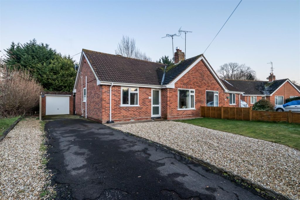 Mill Lane Close, Trull