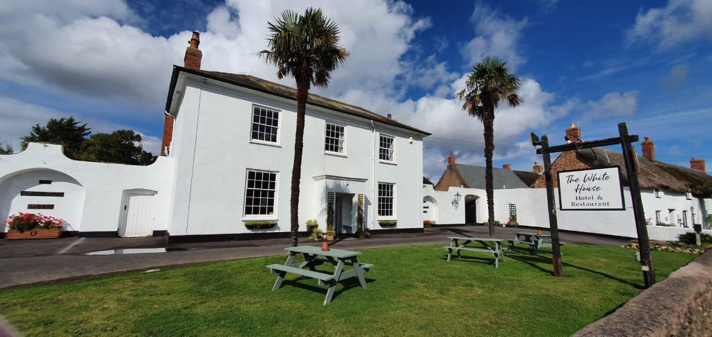 Long Street, Williton  0.65 Acre