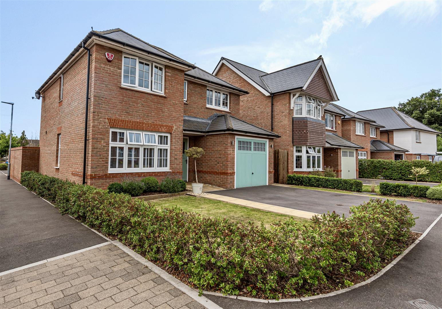 Rossiter Close