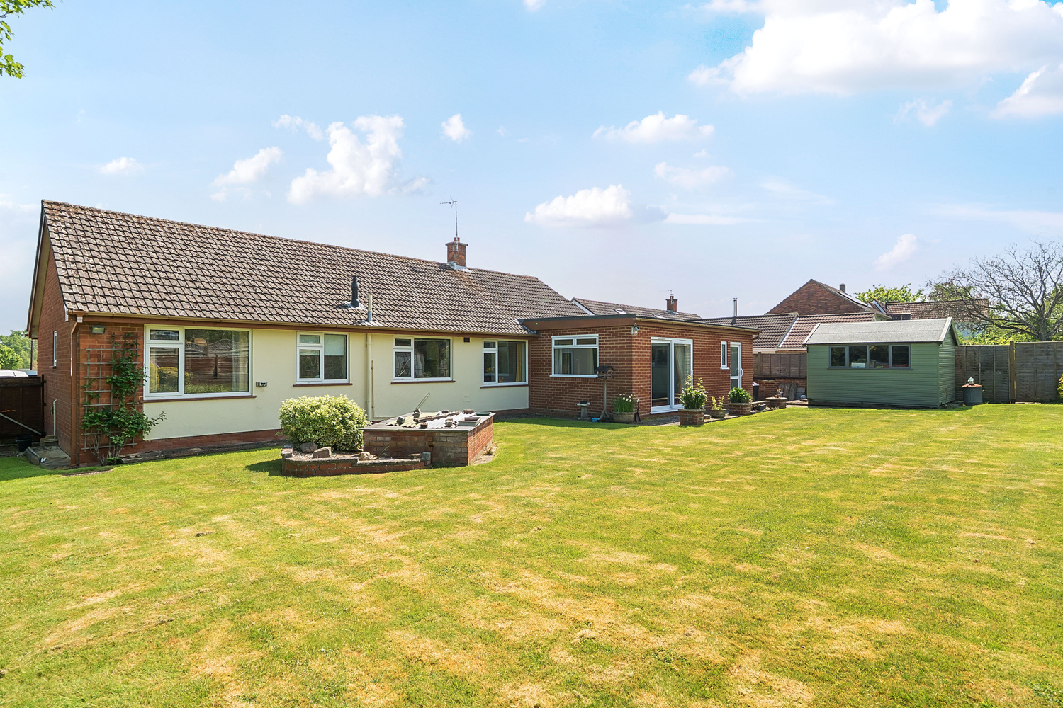 Patricks Way, Trull