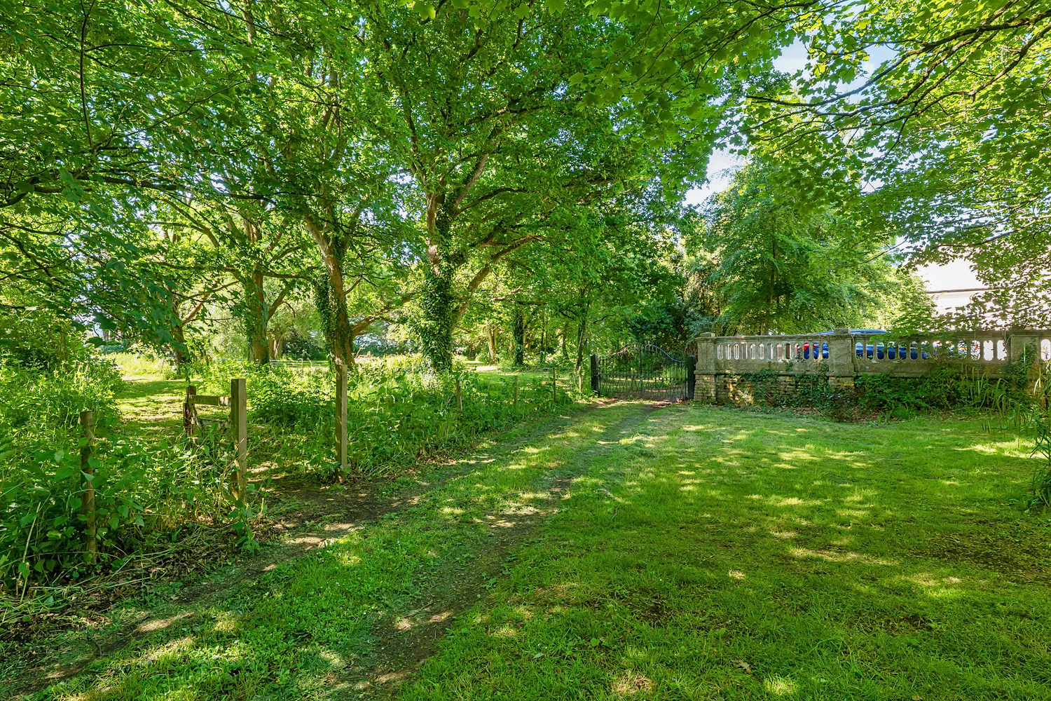 Heatherton Park House, Bradford On Tone