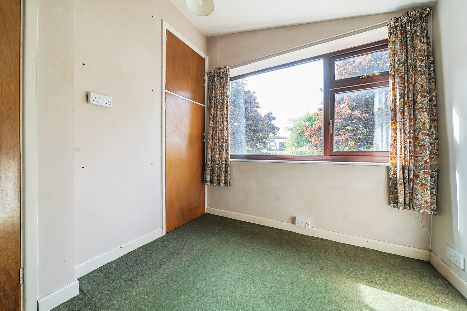 Ash Crescent, Taunton