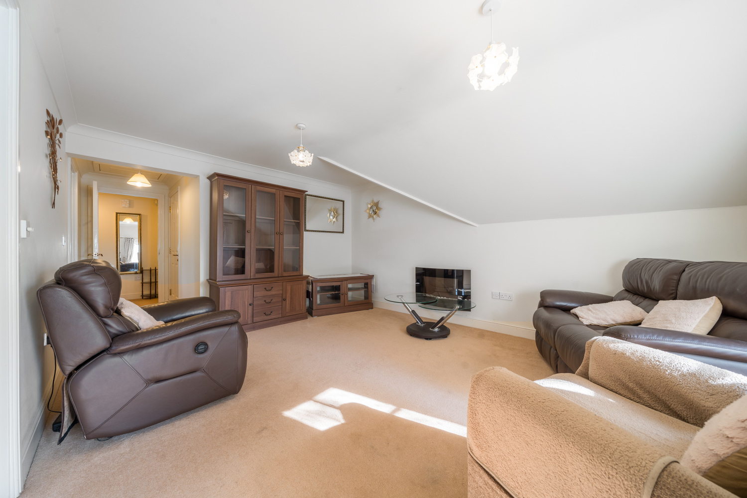 Garden Court, Gatchell Oaks