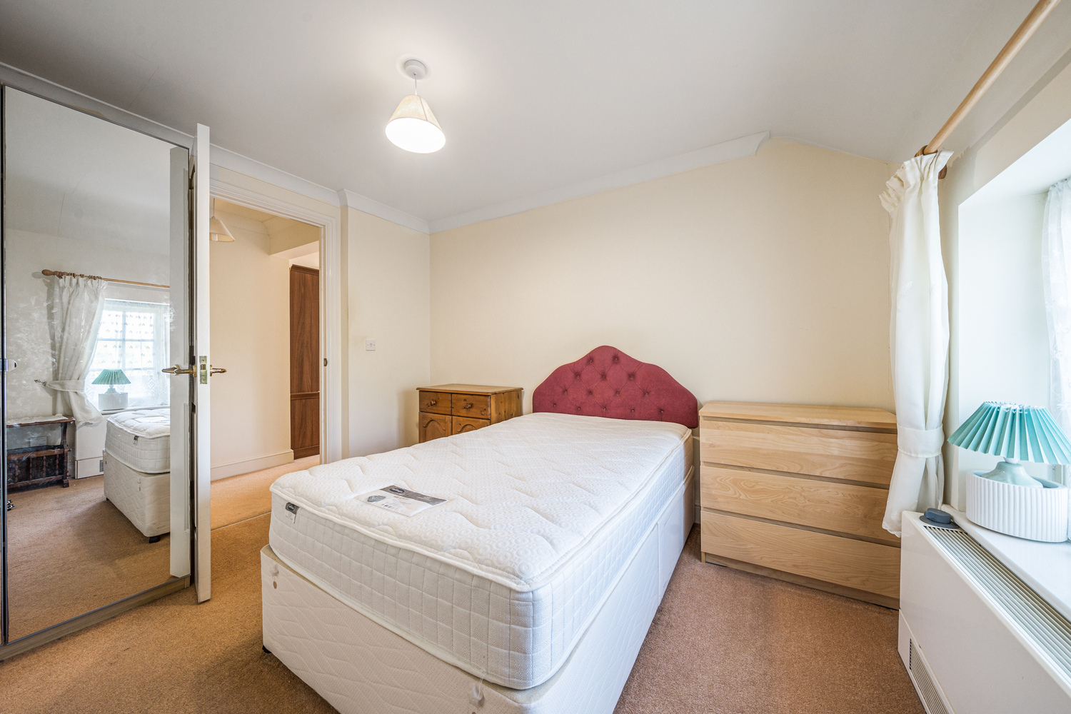 Garden Court, Gatchell Oaks