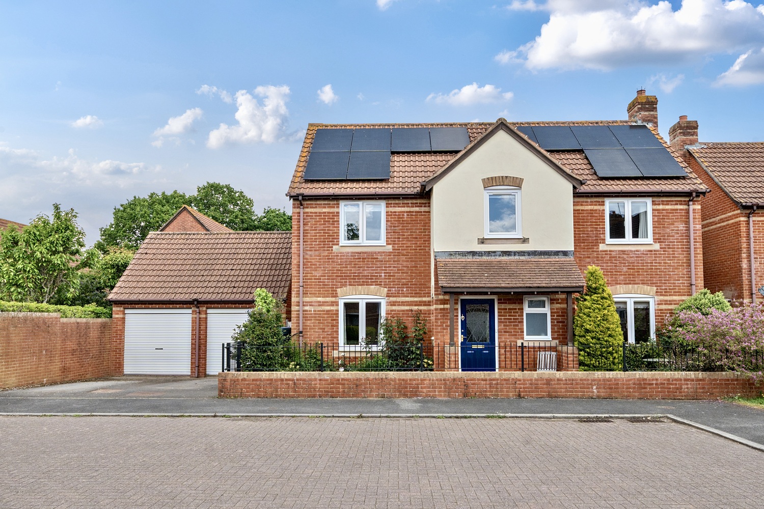 Saxon Close, Oake