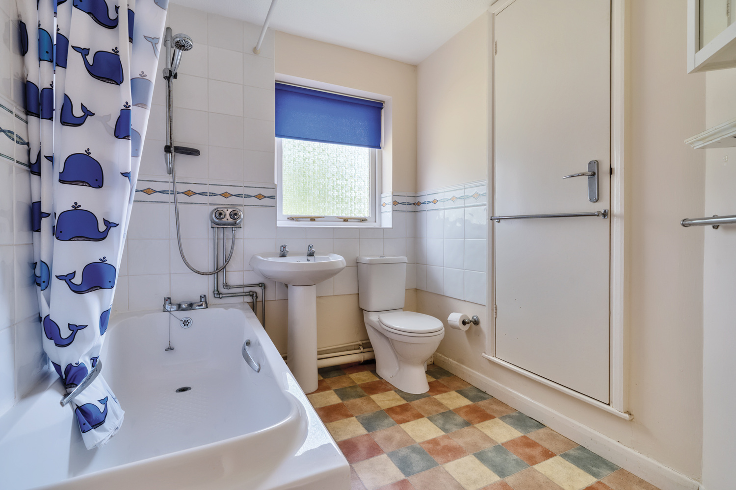Snowberry Court, Warwick Gardens