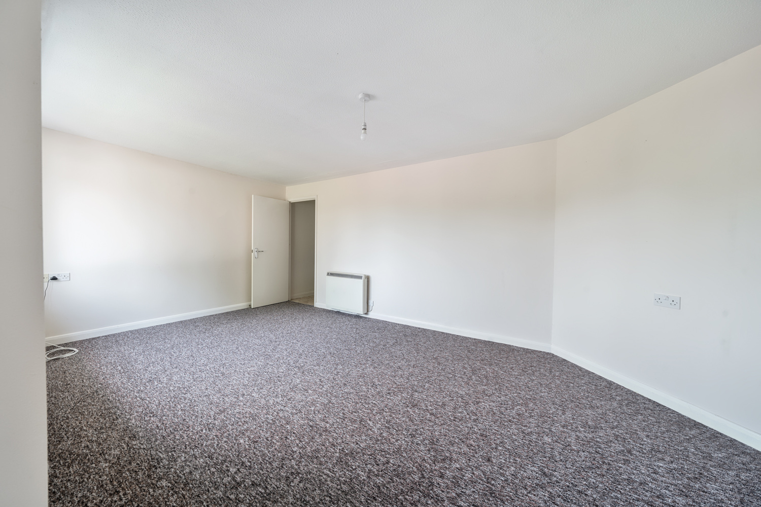 Snowberry Court, Warwick Gardens