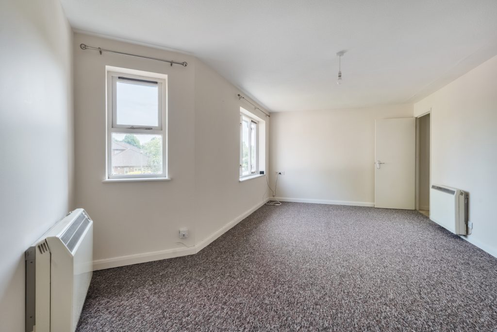 Snowberry Court, Warwick Gardens