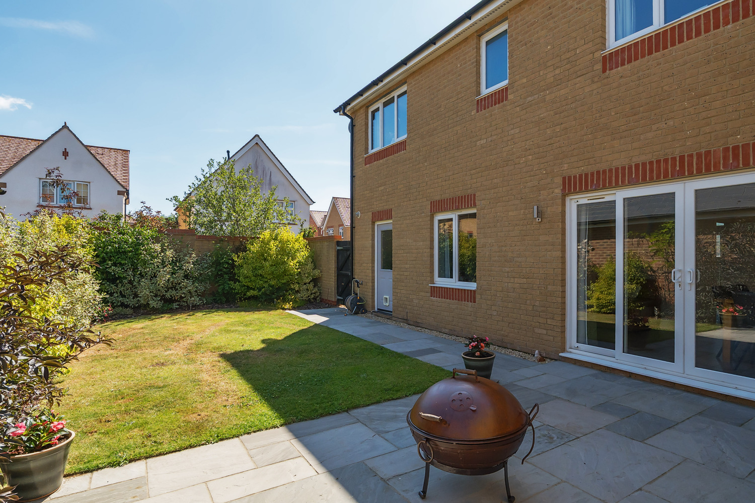 Bishops Close, Bathpool