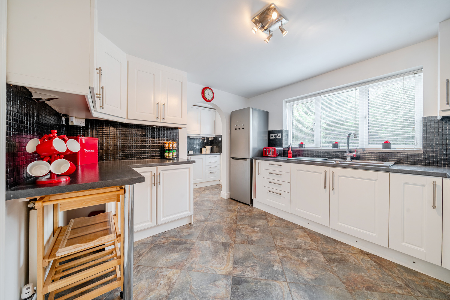 Craig Lea, Taunton – NO ONWARD CHAIN