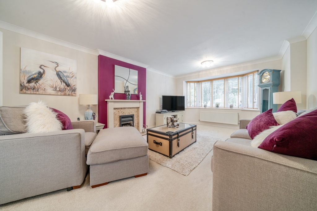 Craig Lea, Taunton – NO ONWARD CHAIN