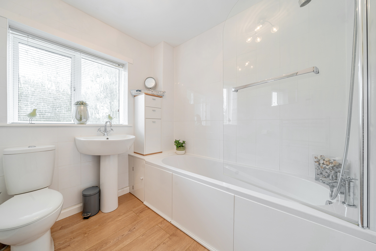 Craig Lea, Taunton – NO ONWARD CHAIN