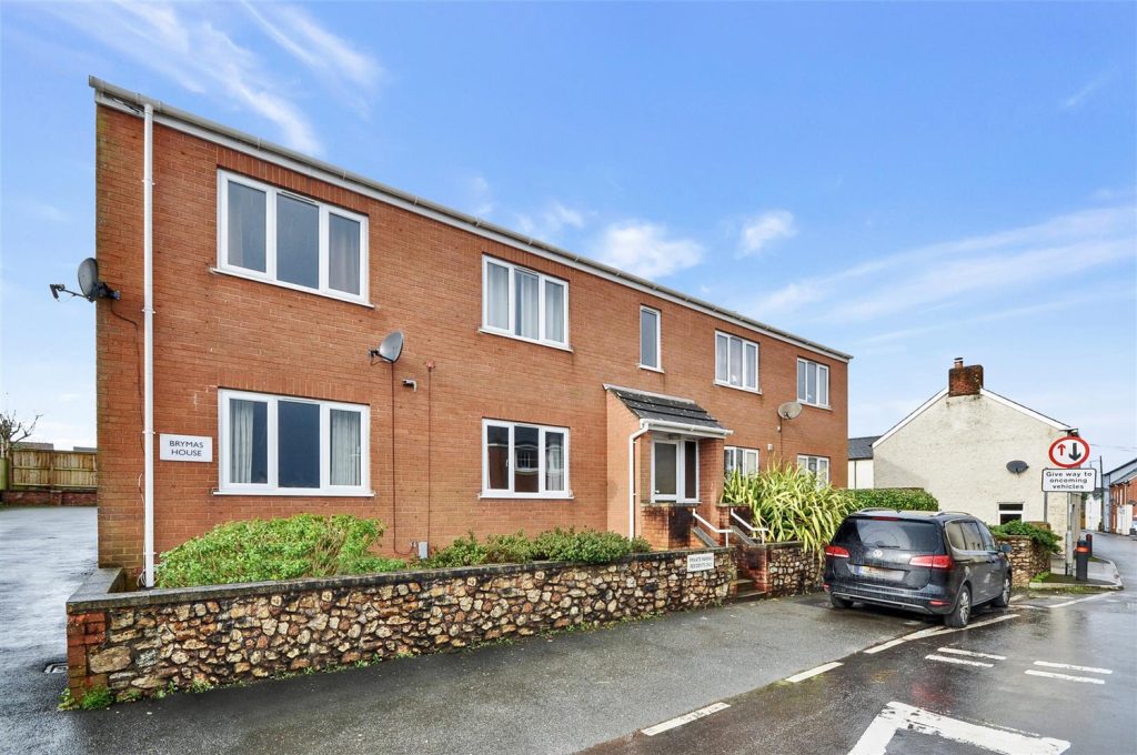 Brymas House, Rockwell Green, Wellington, Somerset