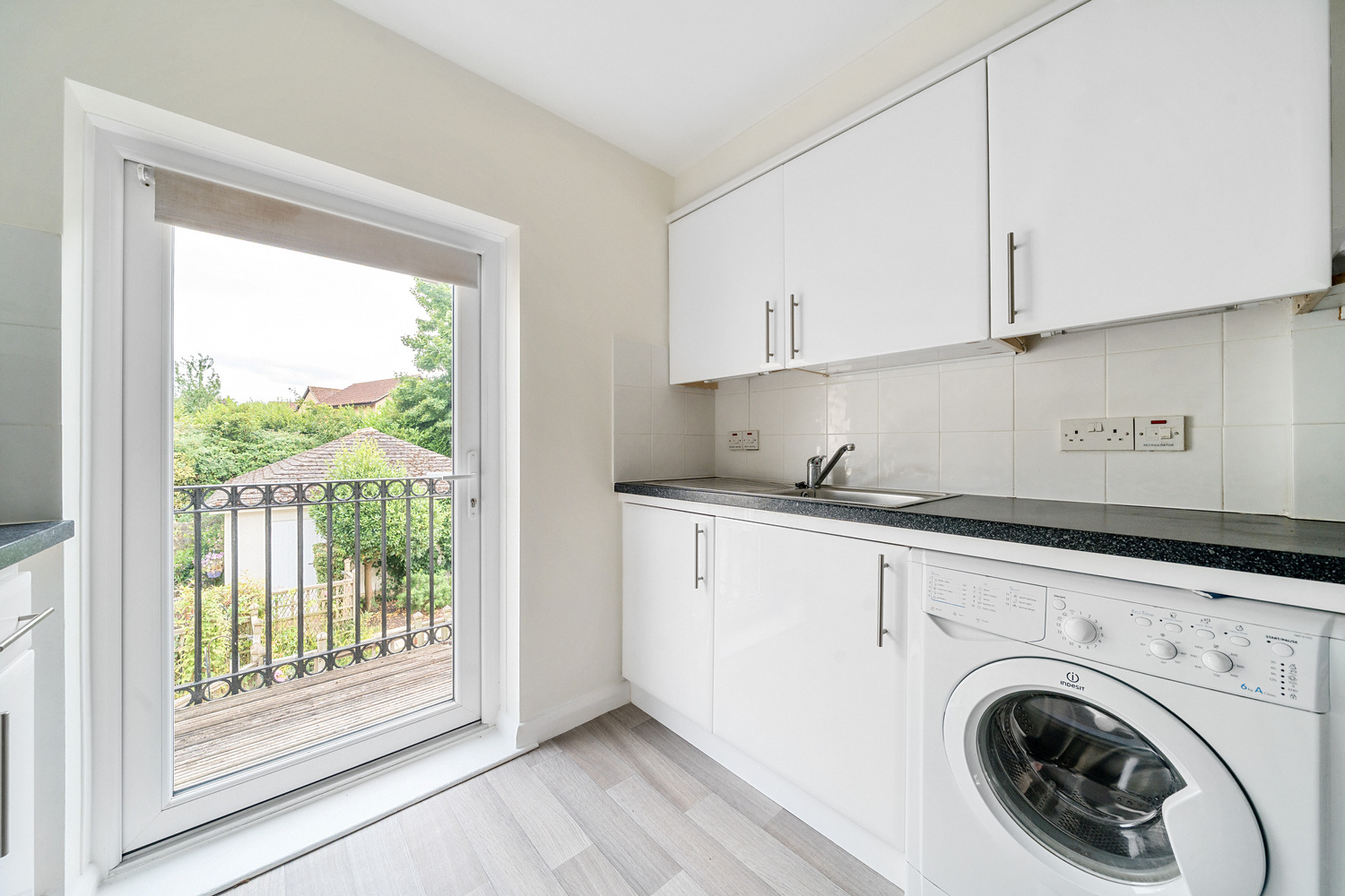 Fullands Court, Kingsway