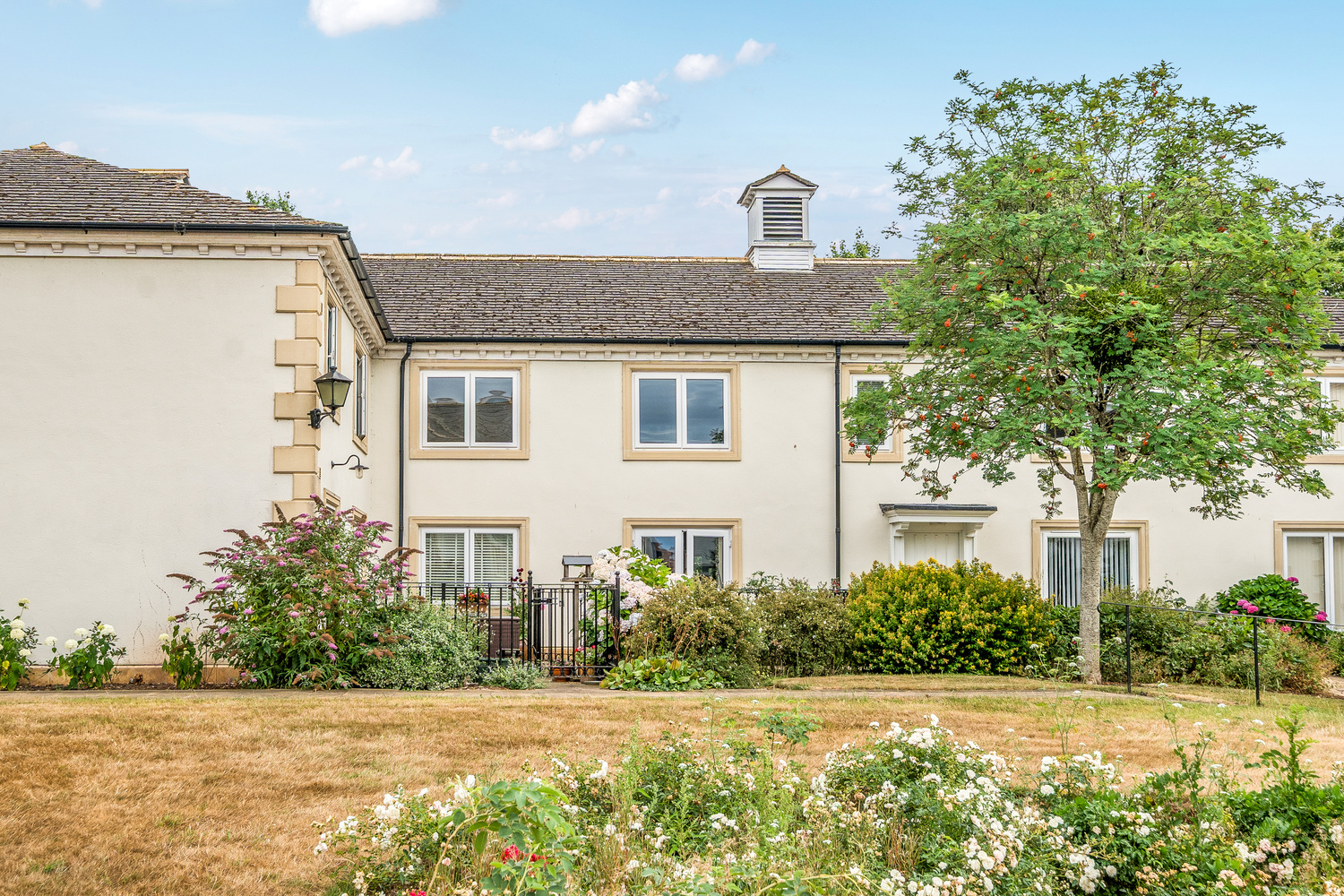 Fullands Court, Kingsway
