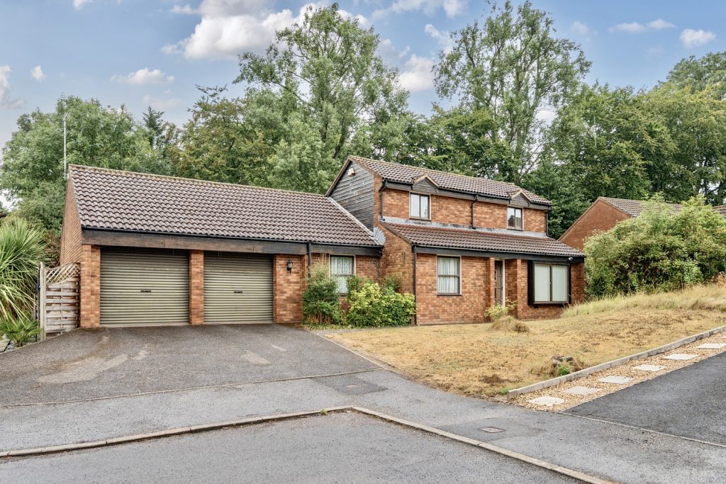Grove Drive, Taunton