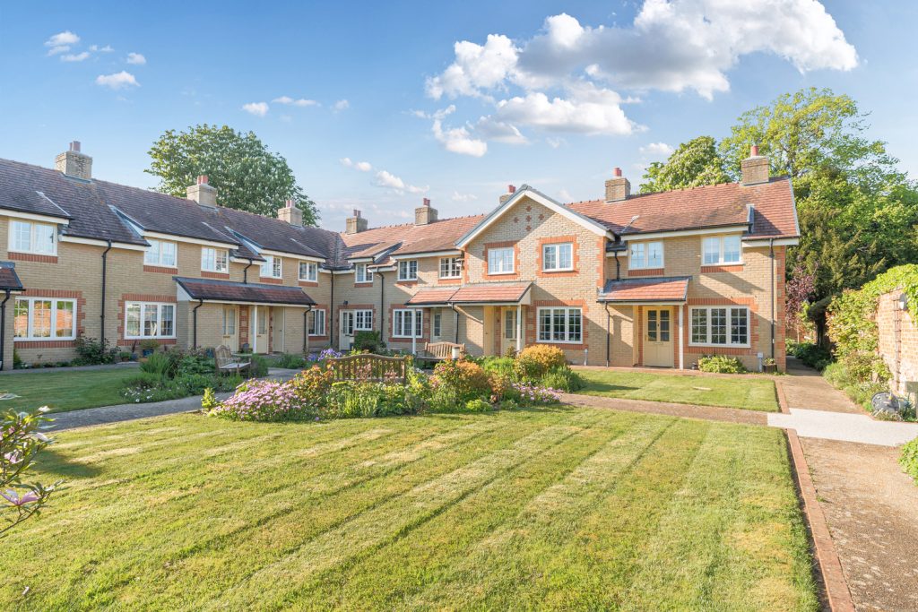 Garden Court, Gatchell Oaks