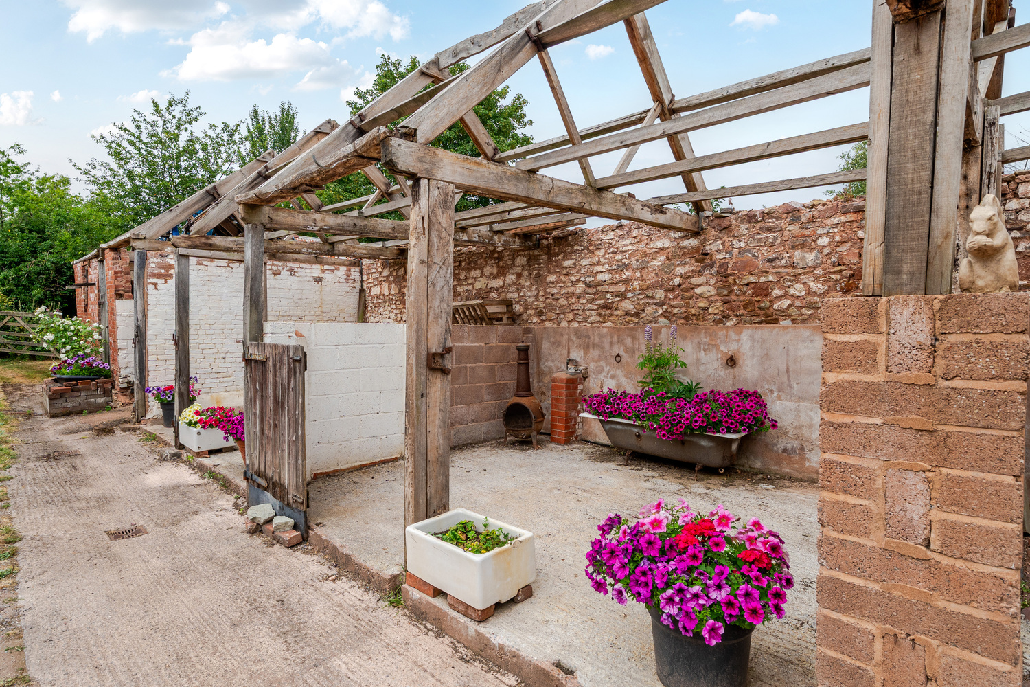 Ham, Wellington, 3.73 Acres
