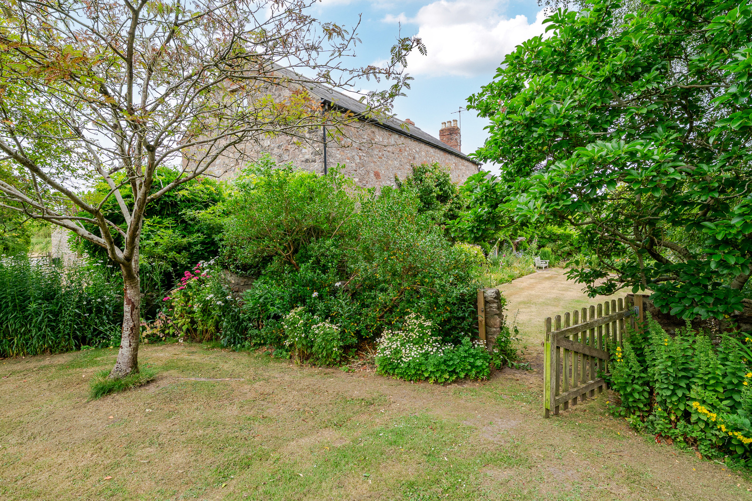 Ham, Wellington, 3.73 Acres