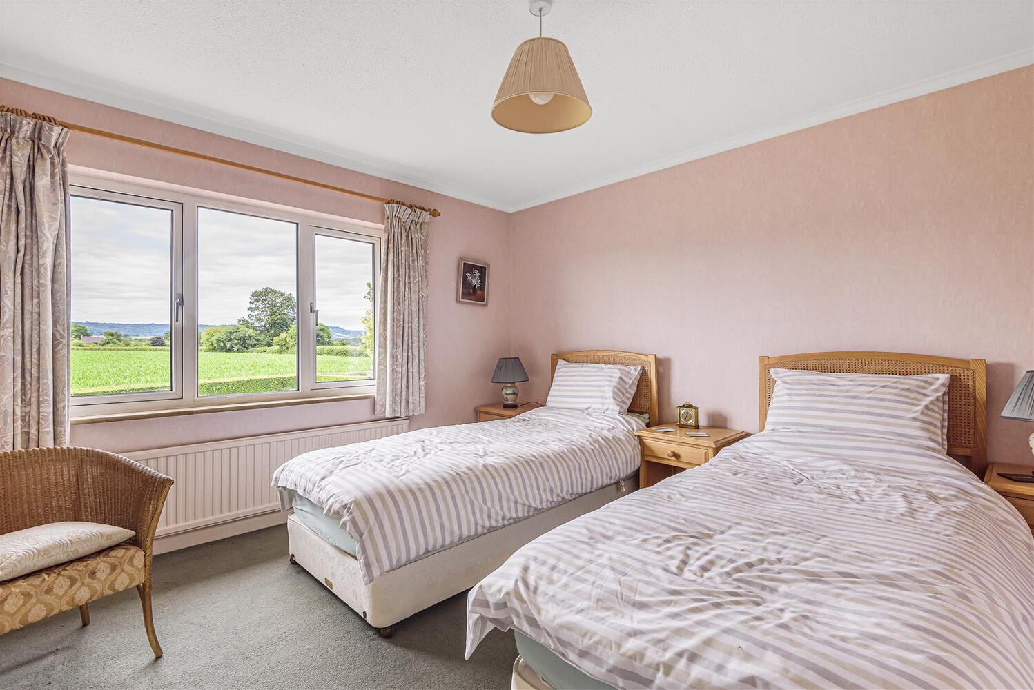 Private Road, Trull 0.6 acre